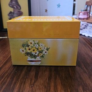 Vgt Ohio Art Company Yellow & Orange Tin Recipe Index Card Box 1960s